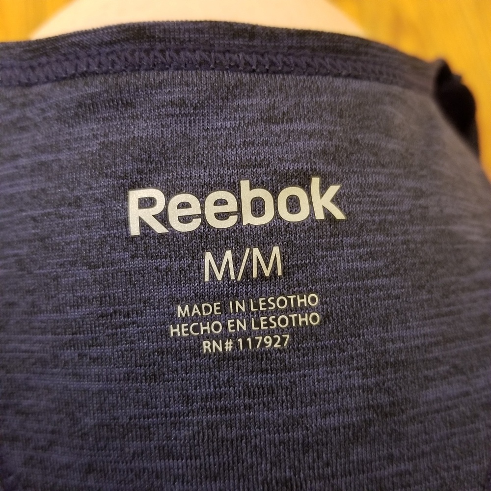 Fitted Reebok tank top - Picture 4 of 4